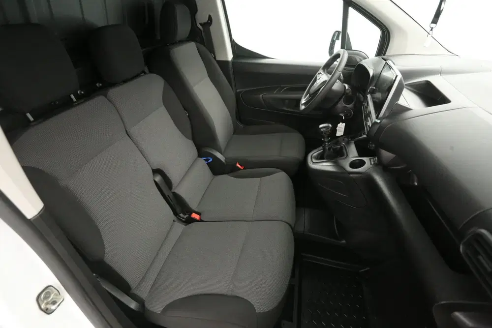 Opel Combo 1.2 Turbo Innovation 111pk uit 2020, foto 9