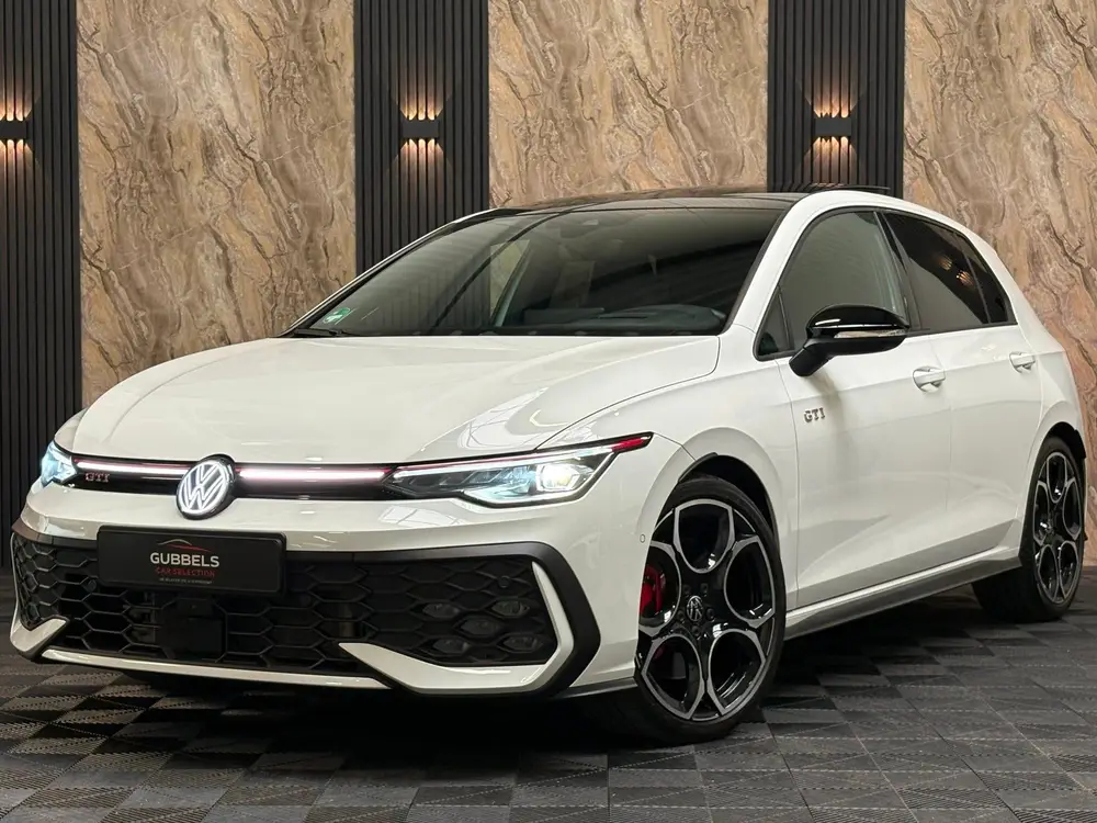 Volkswagen Golf 2.0 TSI GTI 8.5 Pano | HUD | 360Cam | H&K | uit 2024