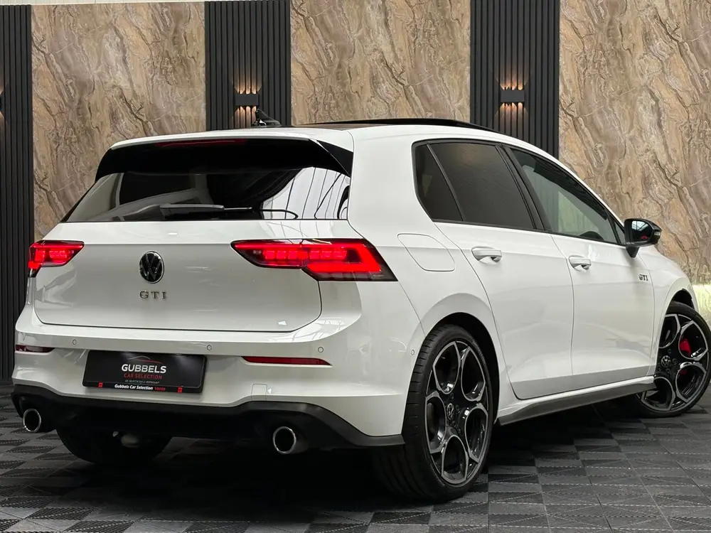 Volkswagen Golf 2.0 TSI GTI 8.5 Pano | HUD | 360Cam | H&K | uit 2024, foto 7