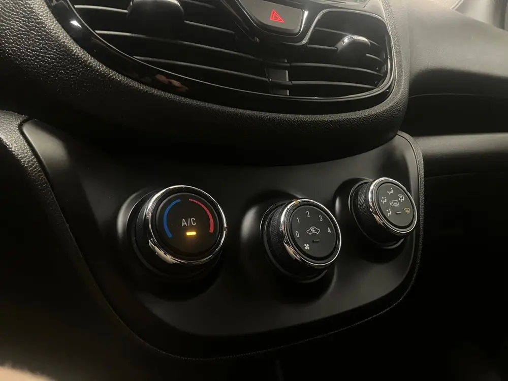 Opel Karl Rocks Online Edition 1.0 | Navigatie | Apple CarPl uit 2019, foto 10