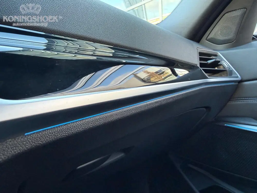 BMW 3-serie 330e M Sport High Executive uit 2022, foto 19