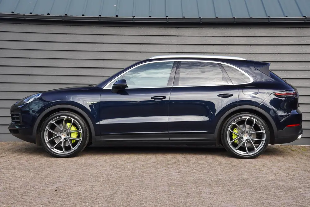 Porsche Cayenne 3.0 E-Hybrid - LEDER - 360 CAMERA - TREKHAAK uit 2019, foto 3