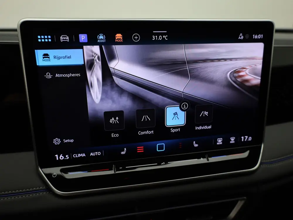 Volkswagen Tiguan 1.5 eTSI R-Line Edition | Head Up | Side A uit 2024, foto 12