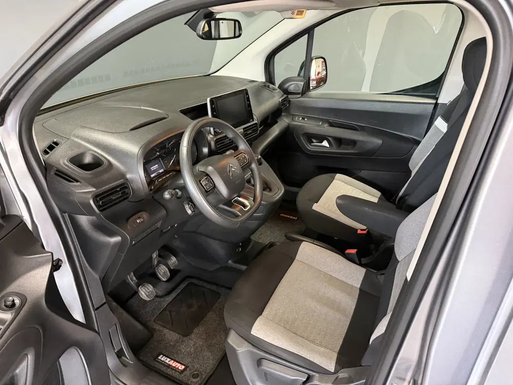 Citroën Berlingo 1.2 PureTech Club uit 2023, foto 8