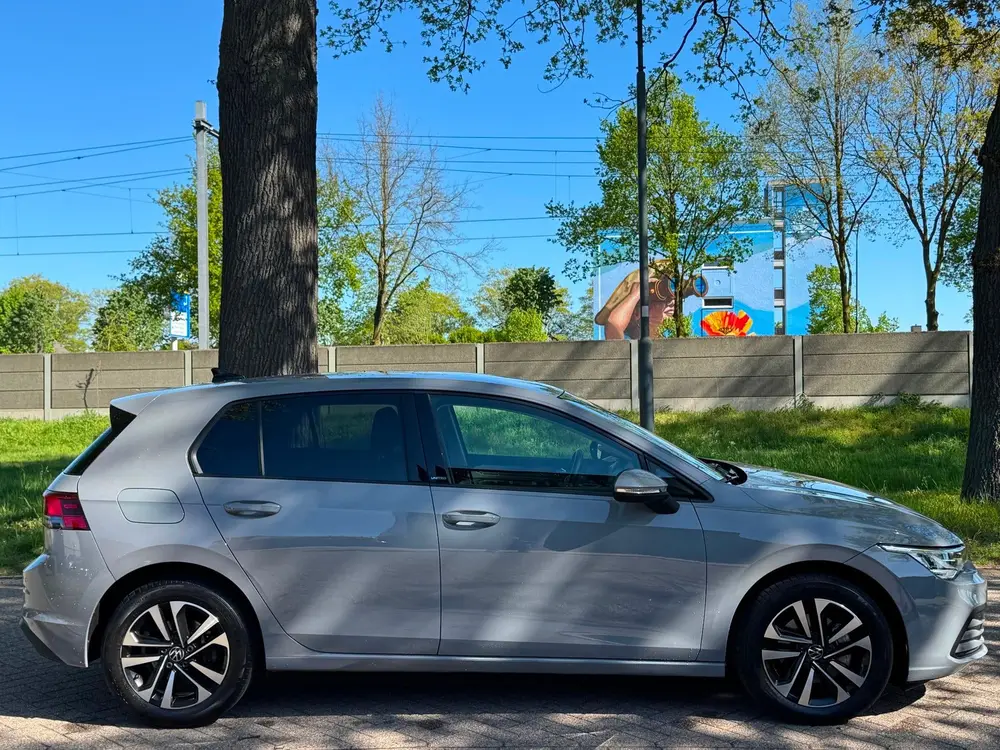 Volkswagen GOLF 1.5 eTSI Business 2021 DSG uit 2021, foto 13
