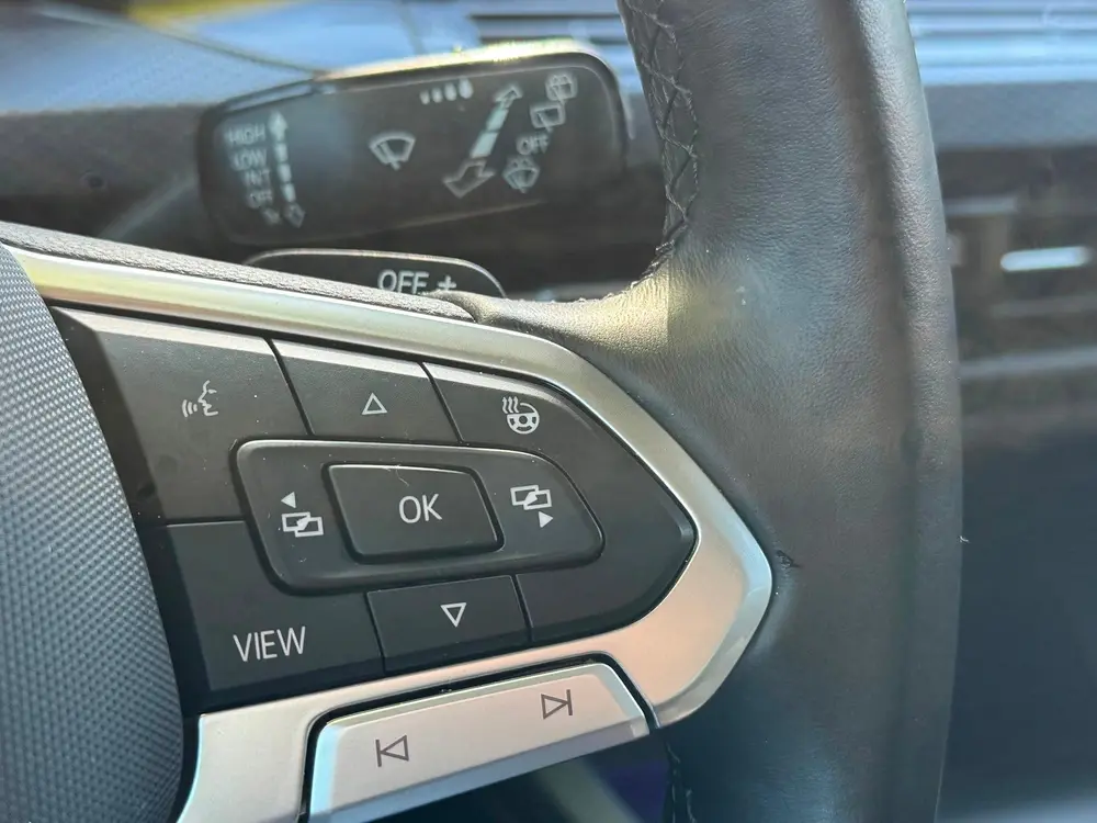 Volkswagen GOLF 1.5 eTSI Business 2021 DSG uit 2021, foto 17