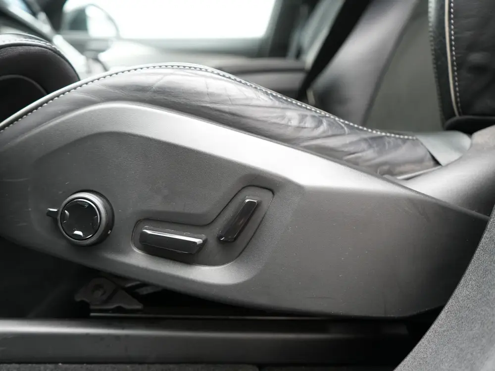 Volvo XC90 T8 Recharge AWD R-Design 7 Persoons LONG R uit 2022, foto 12