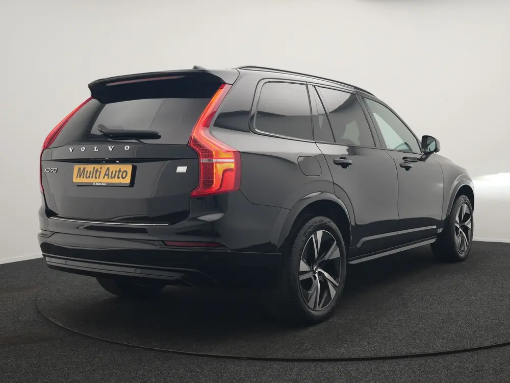 Volvo XC90 T8 Recharge AWD R-Design 7 Persoons LONG R uit 2022, foto 3