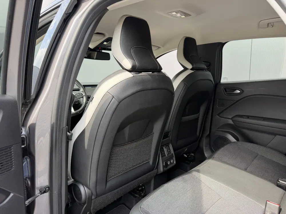Renault Captur 1.6 E-Tech Plug-in Hybrid 160 Serie Limité uit 2021, foto 13