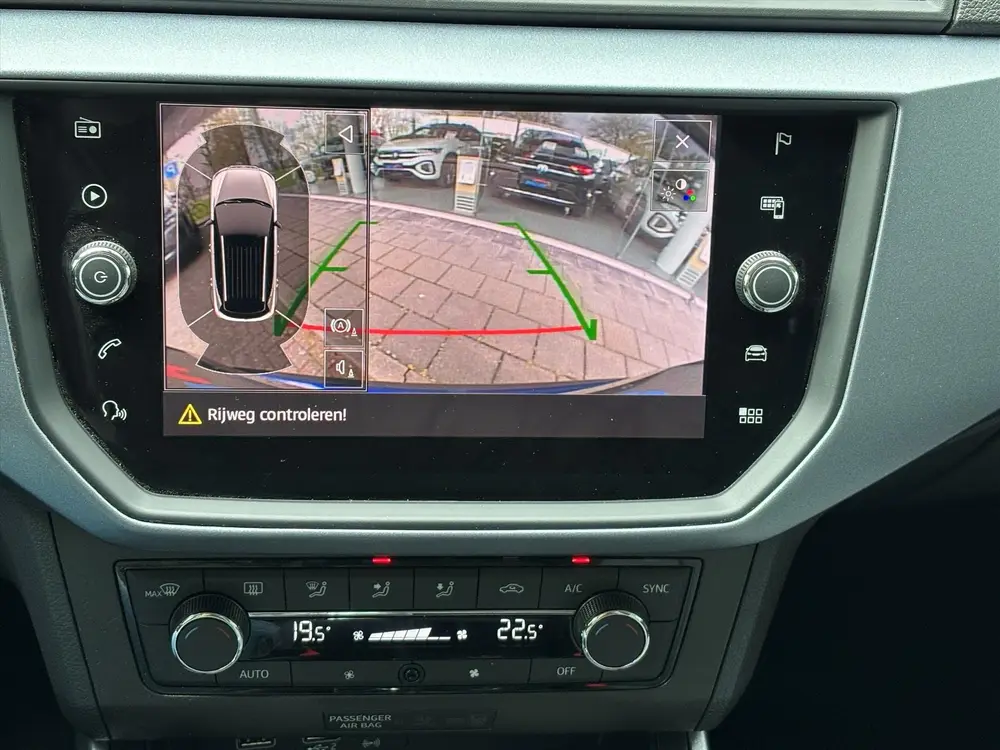 SEAT Arona 1.0 TSI 95pk Style Business Intense|NL Auto| Navi uit 2019, foto 9