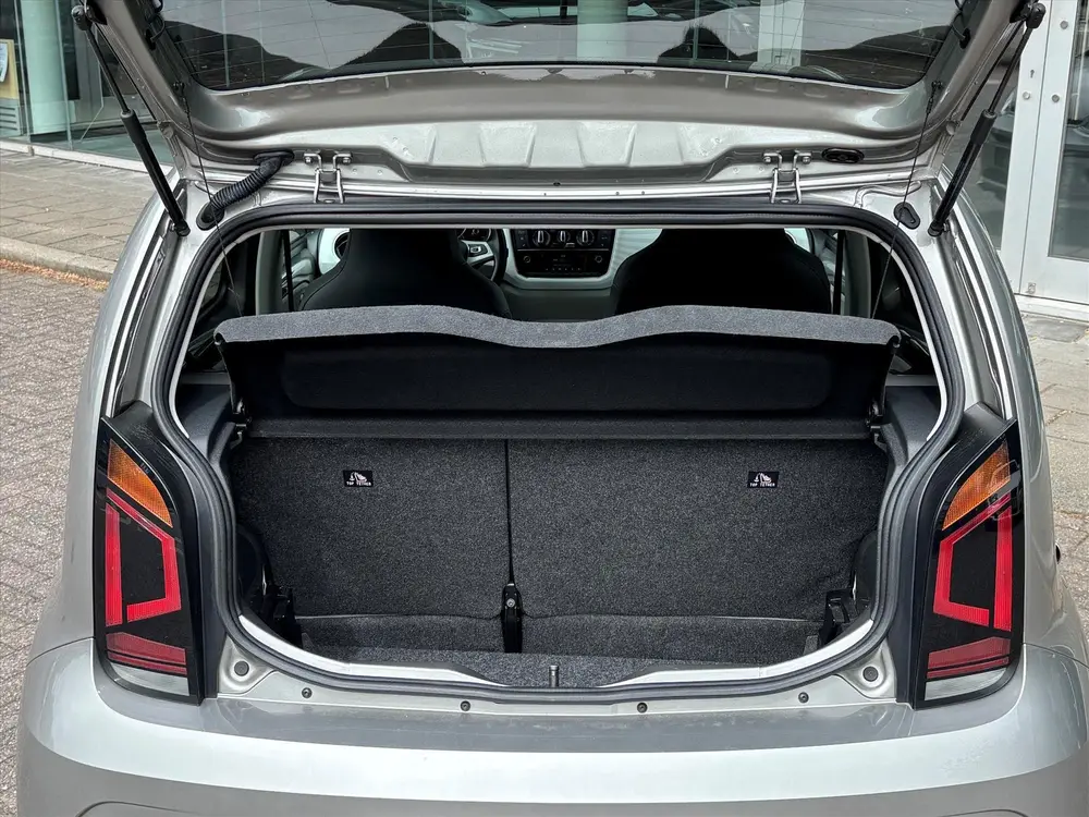 Volkswagen Up! 1.0 60PK Up! Beats| Camera|Stoelverwarming|Cl uit 2020, foto 10