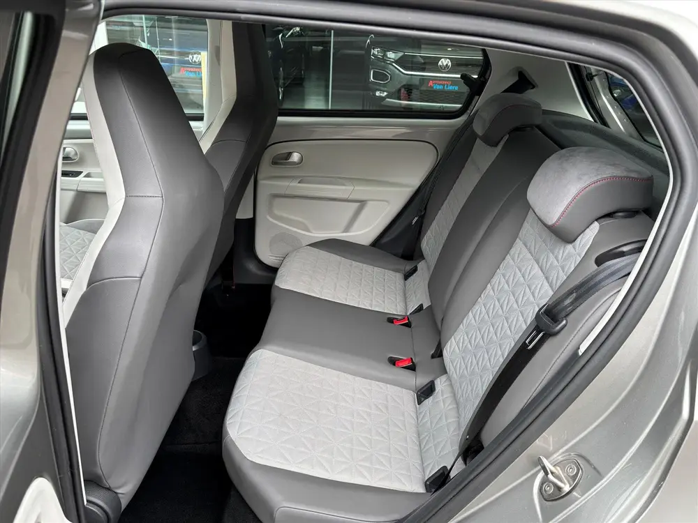Volkswagen Up! 1.0 60PK Up! Beats| Camera|Stoelverwarming|Cl uit 2020, foto 20