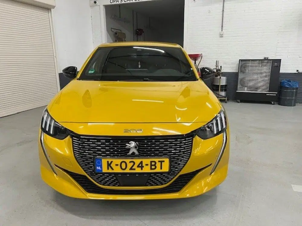 Peugeot 208 1.2 PURETECH GT-LINE uit 2020, foto 4