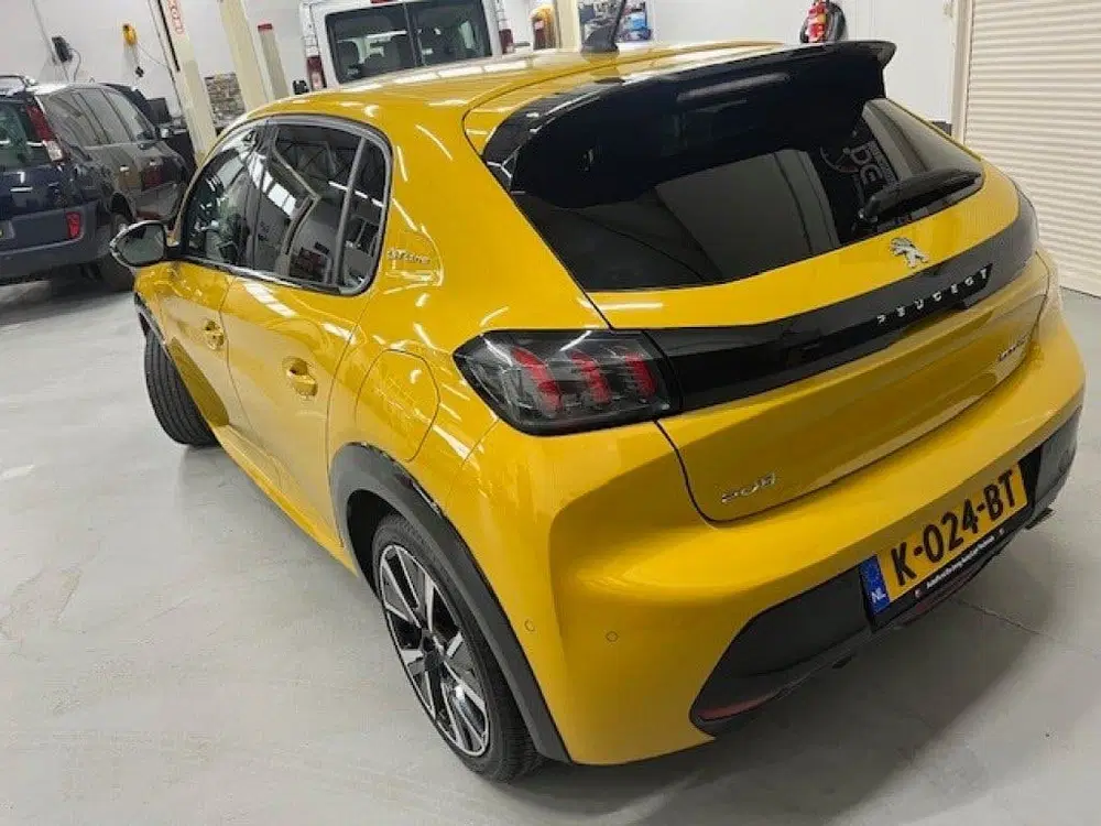 Peugeot 208 1.2 PURETECH GT-LINE uit 2020, foto 9