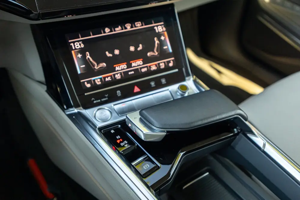 Audi e-tron E-tron 55 quattro advanced Pro Line Plus 9 uit 2019, foto 17