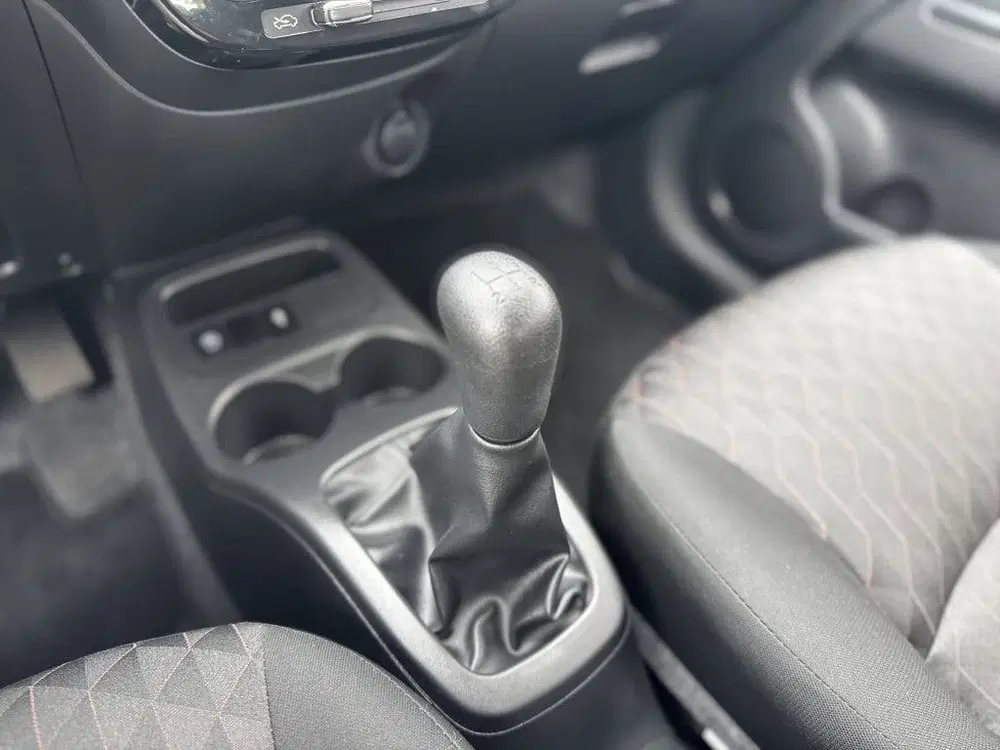 Mitsubishi Space Star 1.2 Connect+ (bj 2024) uit 2024, foto 17