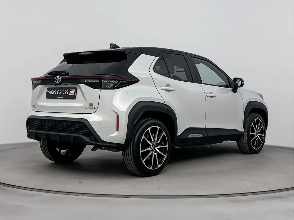 Toyota Yaris Cross 1.5 Hybrid GR Sport Limited uit 2023, foto 2