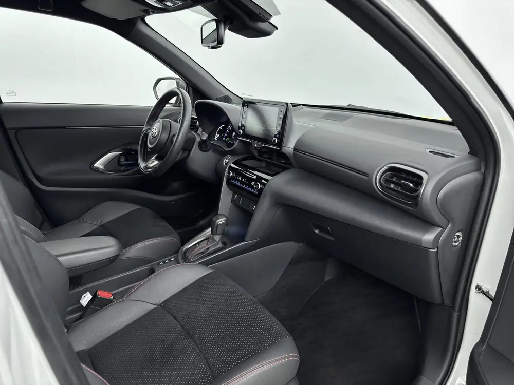 Toyota Yaris Cross 1.5 Hybrid GR Sport Limited uit 2023, foto 7