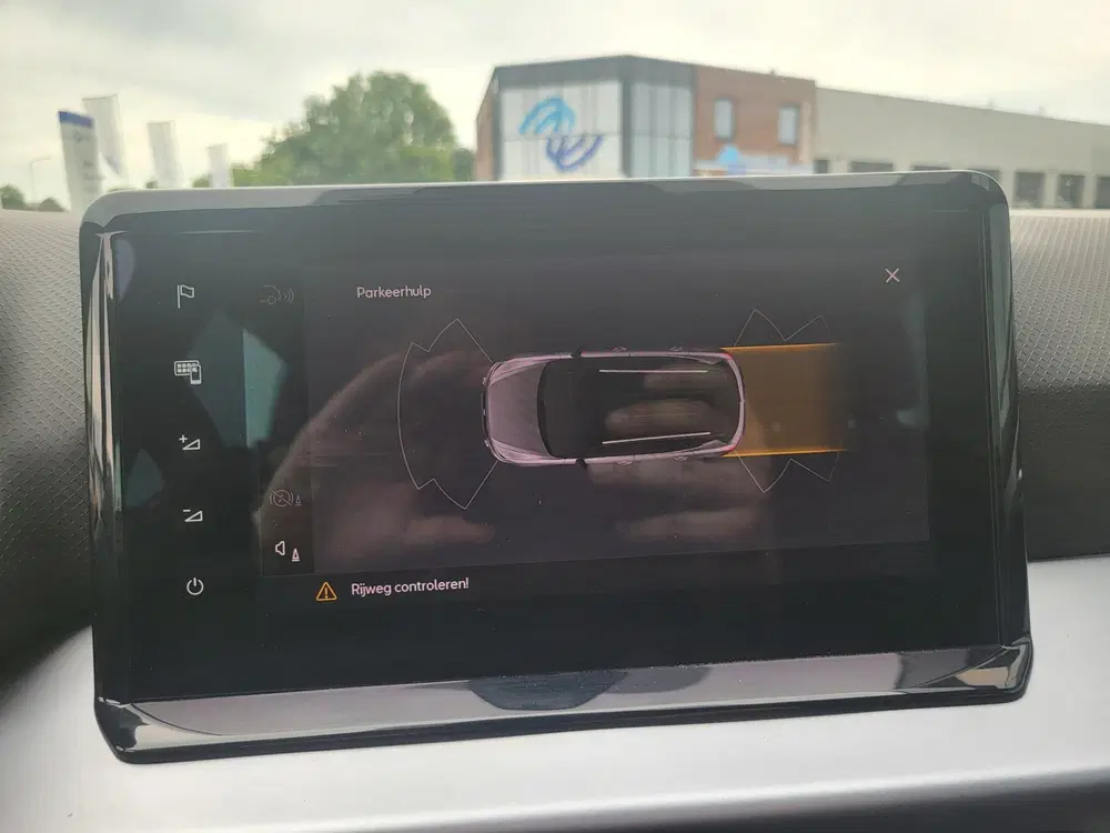 SEAT Arona uit 2024, foto 20