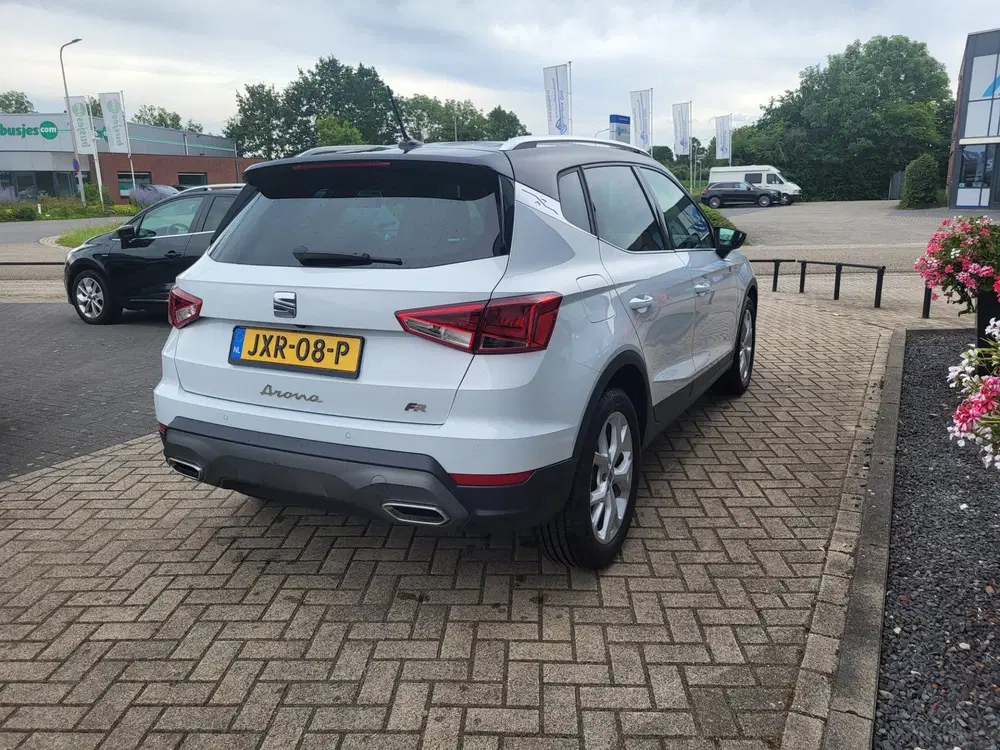 SEAT Arona uit 2024, foto 5