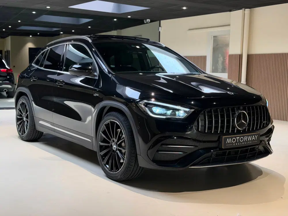 Mercedes-Benz GLA AMG 35 4Matic Pano uit 2021, foto 10