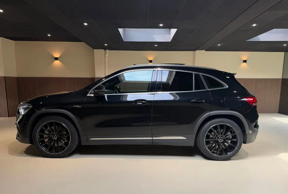 Mercedes-Benz GLA AMG 35 4Matic Pano uit 2021, foto 5
