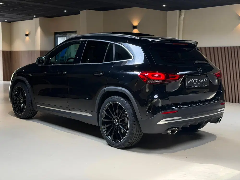 Mercedes-Benz GLA AMG 35 4Matic Pano uit 2021, foto 6