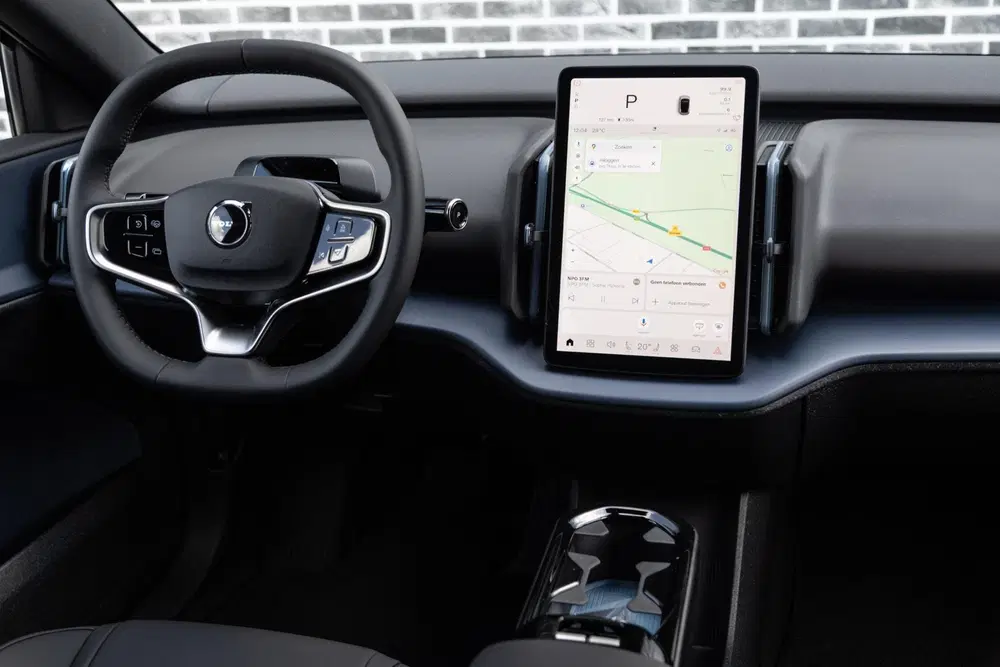 Volvo EX30 P5 Long Range Plus Europa uit 2026, foto 2