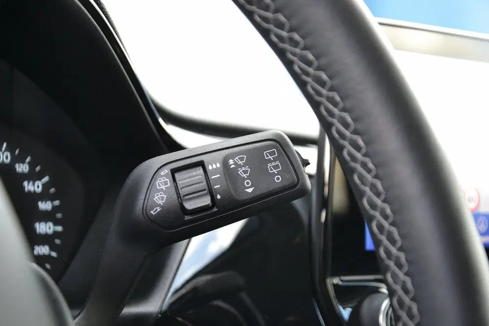Ford Fiesta 1.0 EcoBoost Titanium Automaat uit 2020, foto 19
