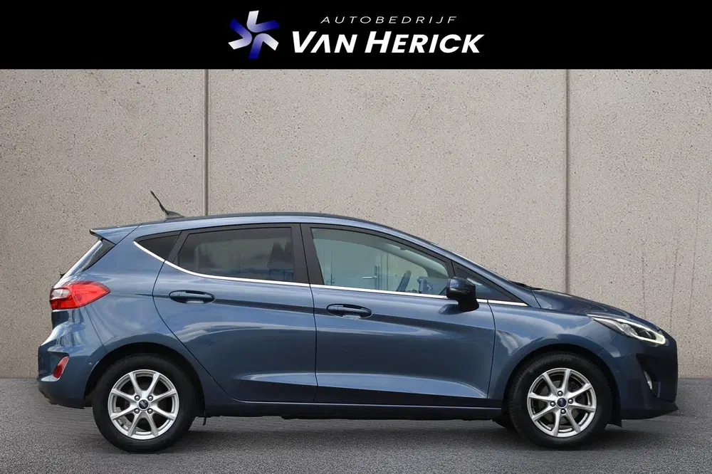 Ford Fiesta 1.0 EcoBoost Titanium Automaat uit 2020, foto 3