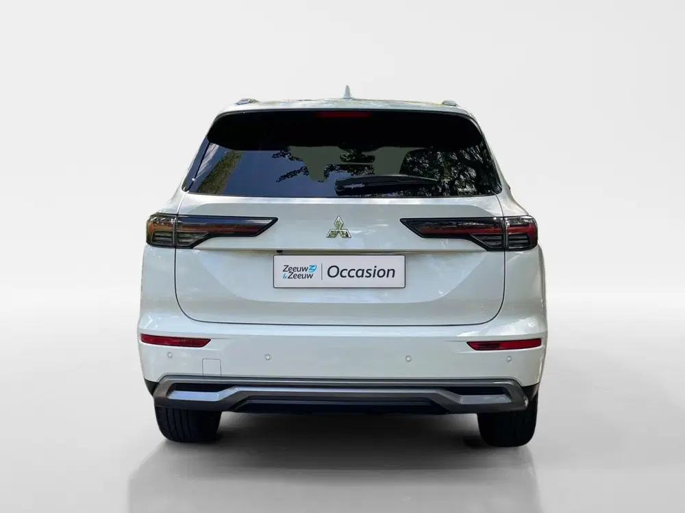 Mitsubishi Outlander 2.4 PHEV First Edition uit 2025, foto 6