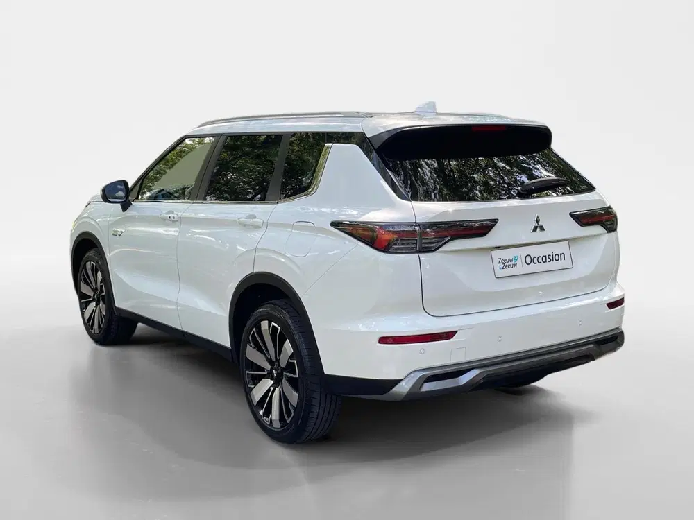 Mitsubishi Outlander 2.4 PHEV First Edition uit 2025, foto 7