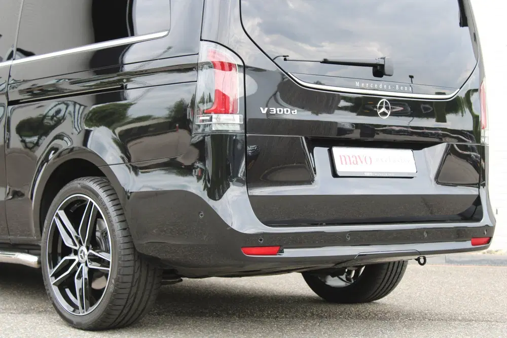 Mercedes-Benz V-Klasse 300d uit 2024, foto 17
