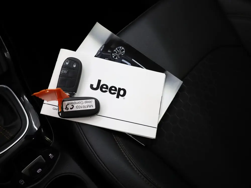 Jeep Compass 1.3T Limited | Stuur en Stoelverwarming | Camer uit 2021, foto 16