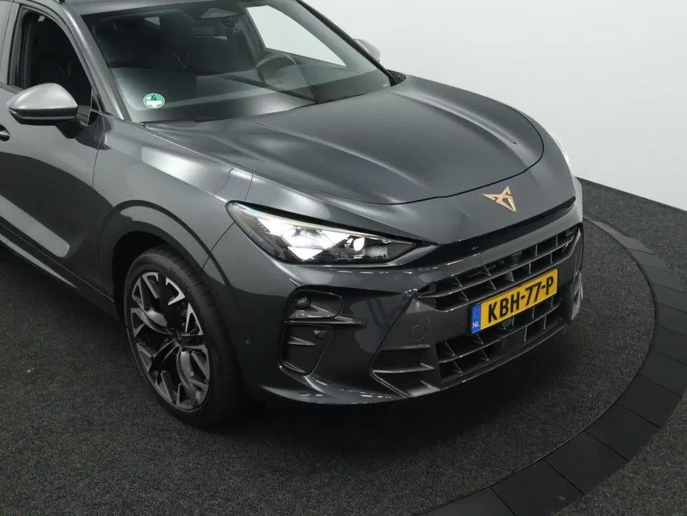 Cupra Terramar 1.5 TSI e-Hybrid VZ Performance 272 PK uit 2025, foto 3