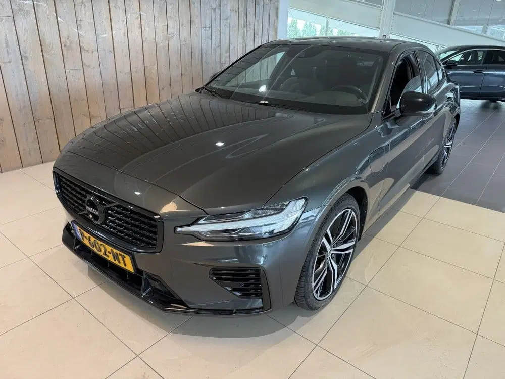 Volvo S60 2.0 Recharge T6 AWD R-Design (bj 2022 uit 2022