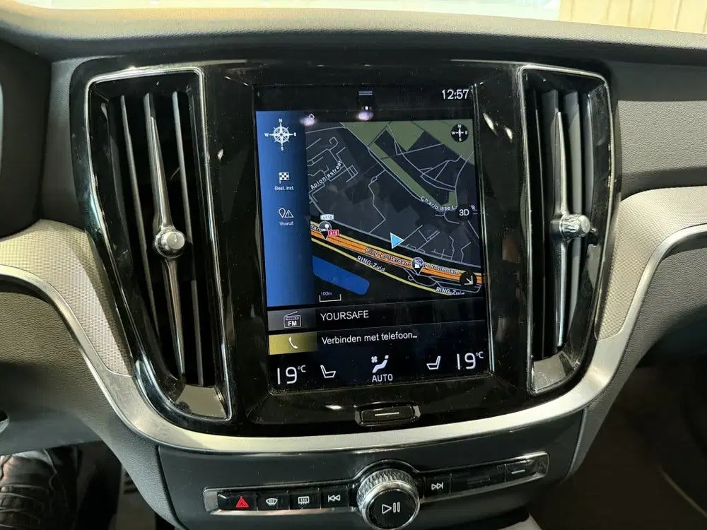 Volvo S60 2.0 Recharge T6 AWD R-Design (bj 2022 uit 2022, foto 14