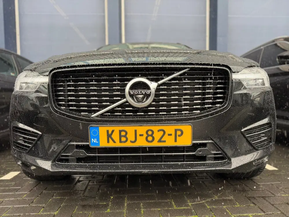 Volvo XC60 2.0 Recharge T8 AWD Inscription Pano 360 L uit 2021, foto 10