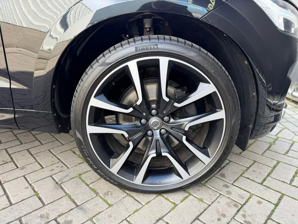 Volvo XC60 2.0 Recharge T8 AWD Inscription Pano 360 L uit 2021, foto 17