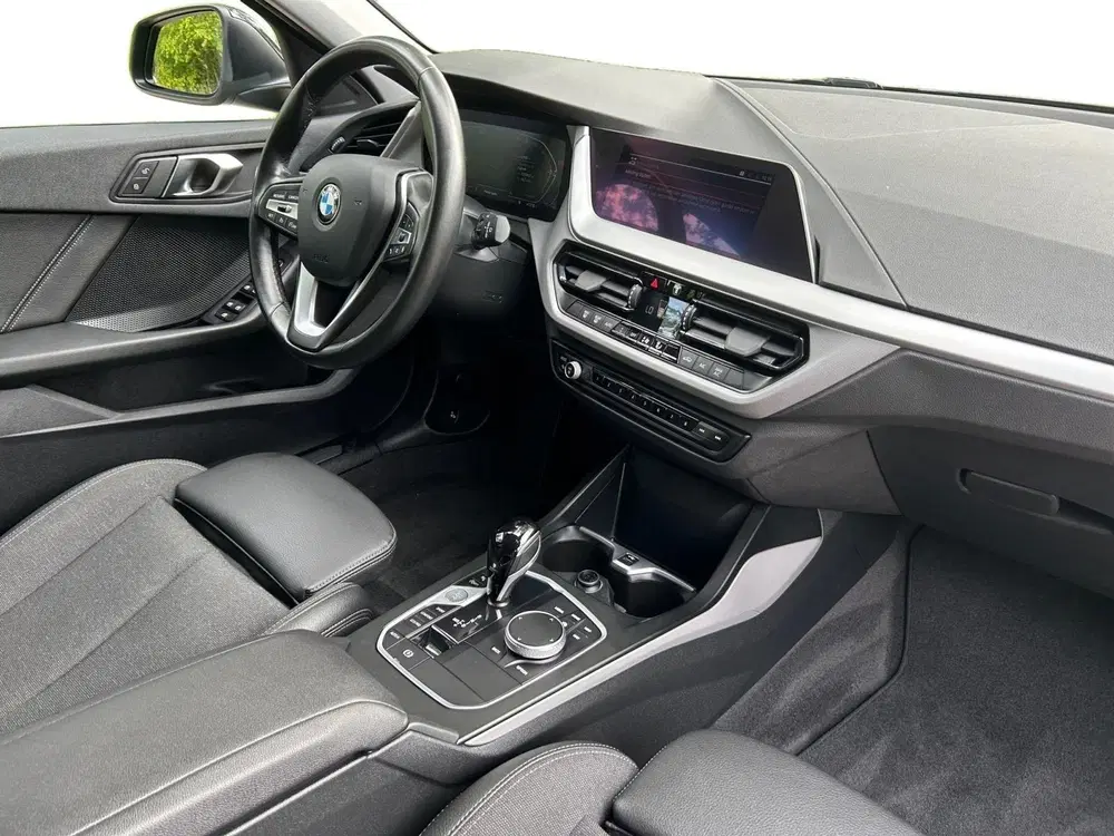 BMW 1-serie 116i Introduction Edition Navi uit 2024, foto 10