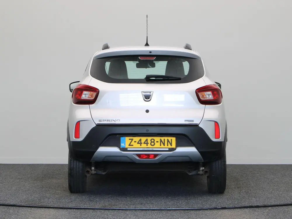 Dacia Spring Business 27 kWh uit 2021, foto 8