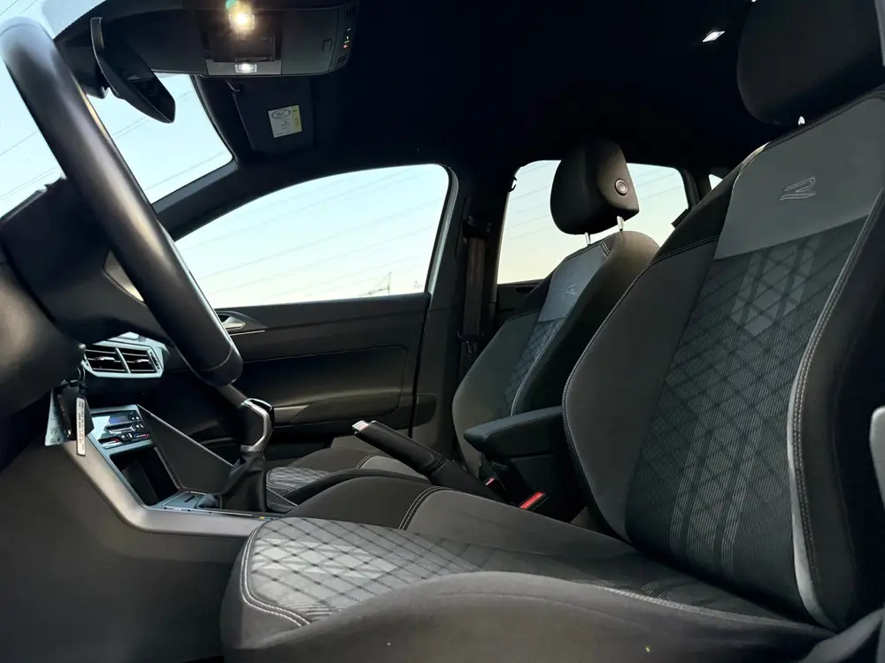 Volkswagen Taigo 1.0 TSI R-Line IQ lampen Apple Car play uit 2022, foto 12