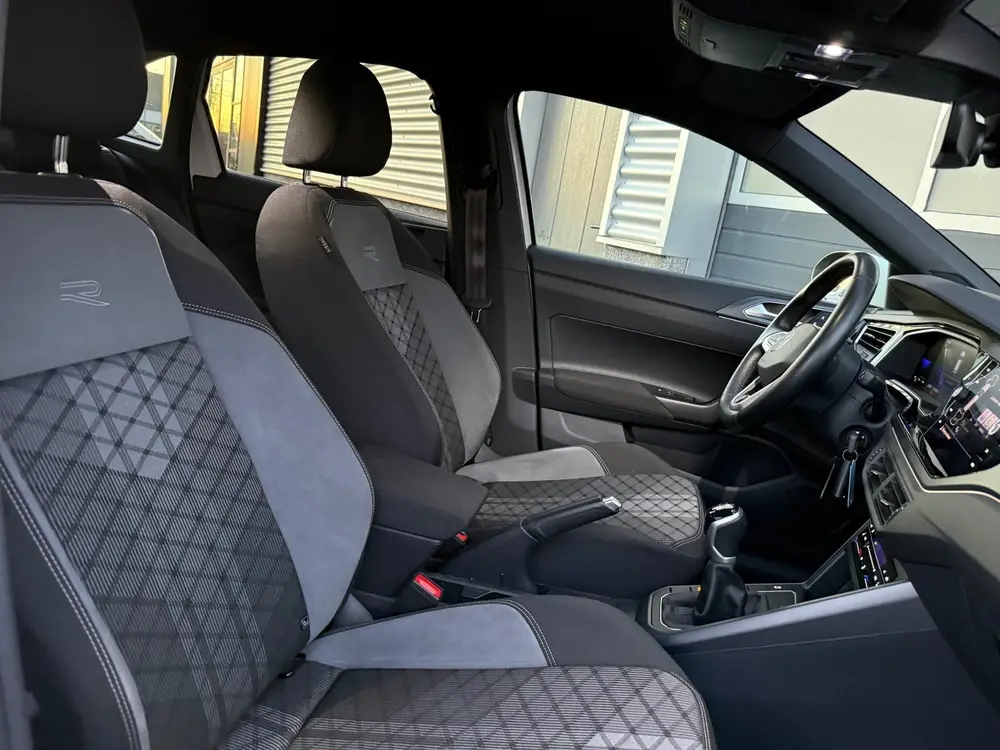 Volkswagen Taigo 1.0 TSI R-Line IQ lampen Apple Car play uit 2022, foto 16