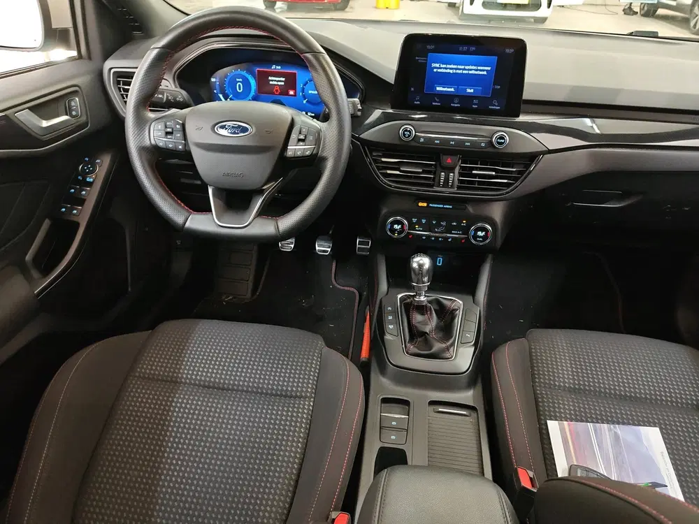 Ford Focus 1.0 EcoBoost 125pk Hybrid ST Line X Busine uit 2021, foto 6