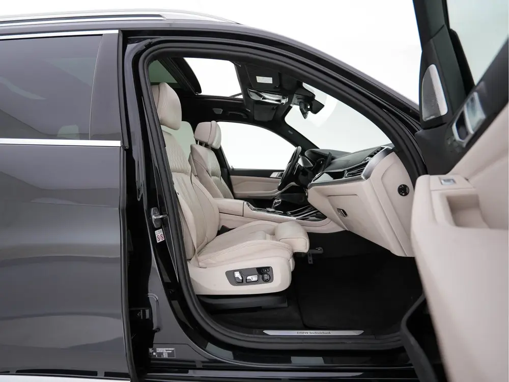 BMW X7 xDrive40i High Executive [ 7-Pers. ] *PANO uit 2019, foto 14