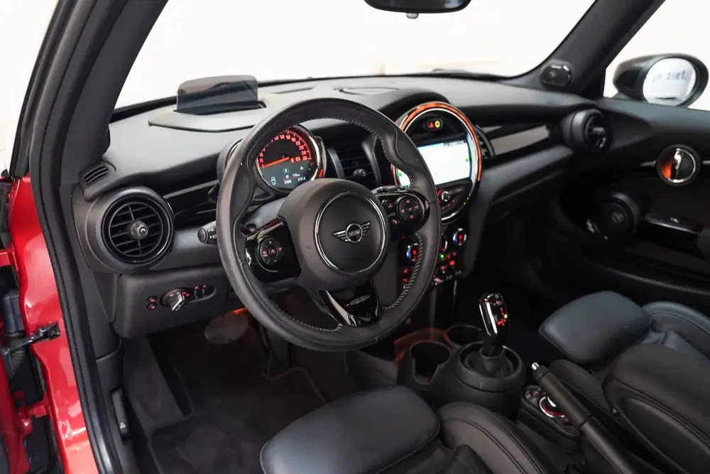 Mini Cooper 1.5 Cooper Summer Red Edition Aut. [ Panor uit 2020, foto 17