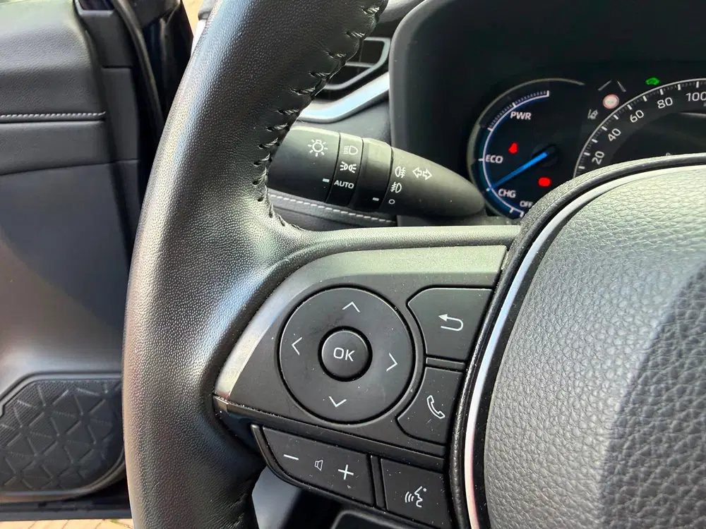 Toyota RAV 4 2.5 Hybrid uit 2021, foto 16
