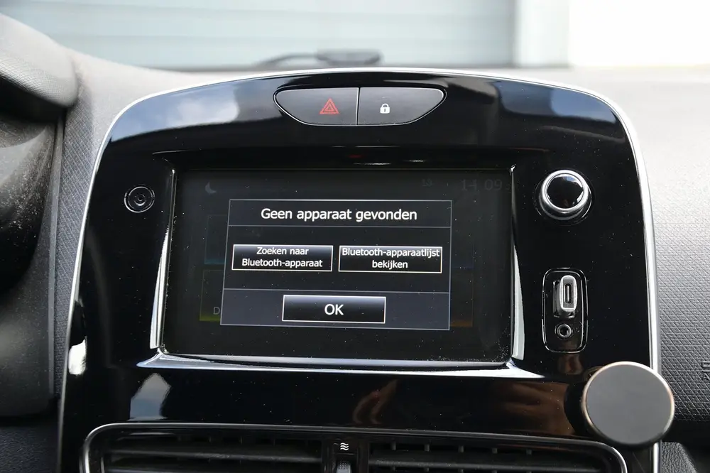 Renault Clio 0.9 TCe Limited | Navigatie | Cruise Con uit 2019, foto 12
