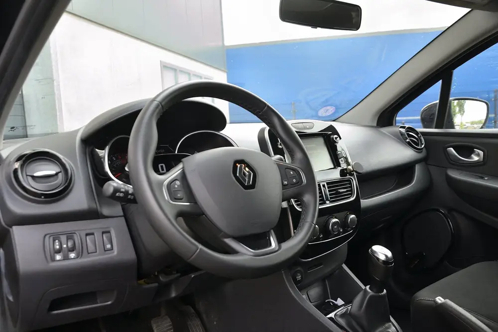 Renault Clio 0.9 TCe Limited | Navigatie | Cruise Con uit 2019, foto 7