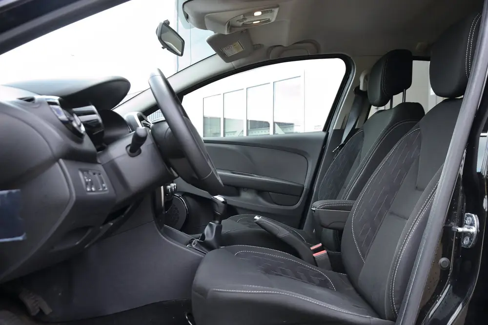 Renault Clio 0.9 TCe Limited | Navigatie | Cruise Con uit 2019, foto 8